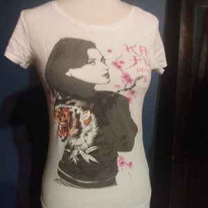 White T-shirt w/ Katy Perry